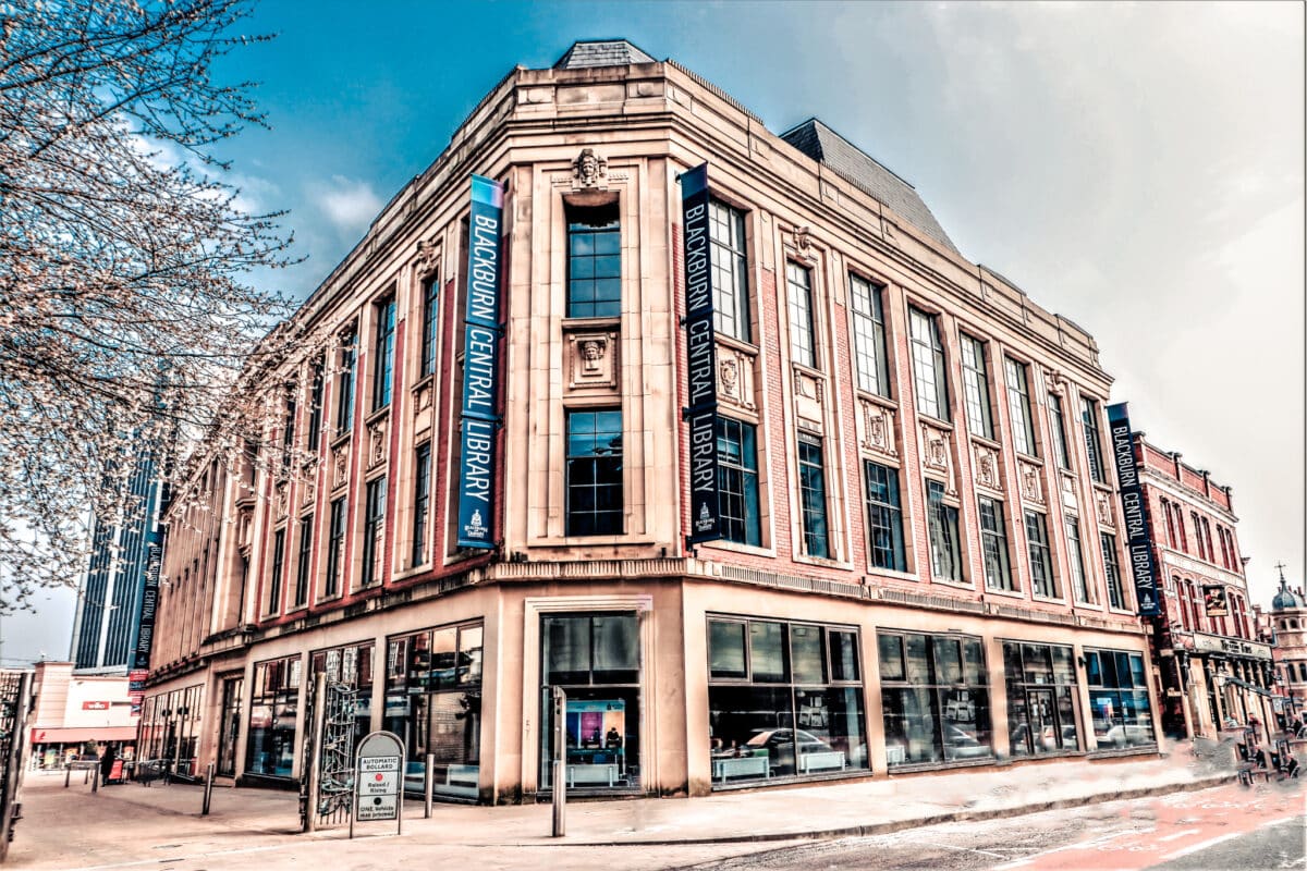 Blackburn and Darwen Libraries to Open for Longer - IMG 2390 HDRnPS e1647336720509
